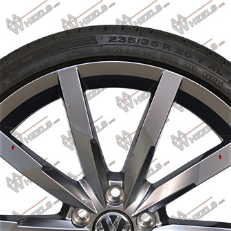 VW Beetle 5C Monterey 20 inch originele velgen 5C0601025AT