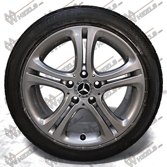 Mercedes A klasse B klasse CLA 17 inch originele velgen A2464011002