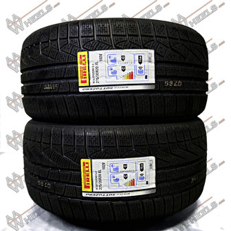 4x Pirelli Sottozero Winter 240 Serie II 245/40R20 99V | 275/35R20 102V (245 40 20 | 275 35 20)