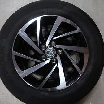 Volkswagen Tiguan 5NA 17 inch originele velgen 5NA601025T | Zomerbanden