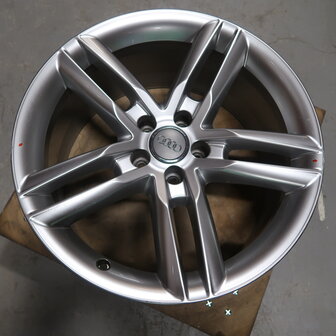 Audi A8 4H S line 19 inch originele velgen 4H0601025R