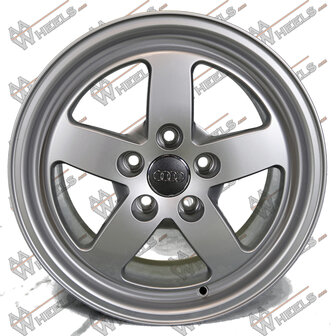 Audi A4 8W B9 16 inch originele velgen 8W0601025