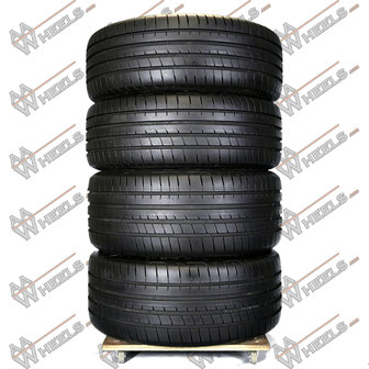 Mercedes C Klasse W206 AMG Multispaaks 19 inch originele velgen A2064011900 | A2064012000 | Zomerbanden