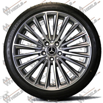 Mercedes C Klasse W206 AMG Multispaaks 19 inch originele velgen A2064011900 | A2064012000 | Zomerbanden