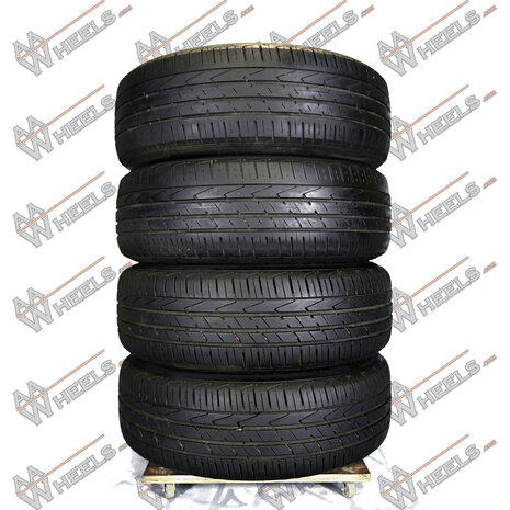 Volkswagen Tiguan 5NA 17 inch originele velgen 5NA601025T | Zomerbanden
