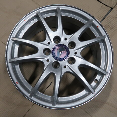 Mercedes A klasse B klasse CLA 16 inch originele velgen A2464011302