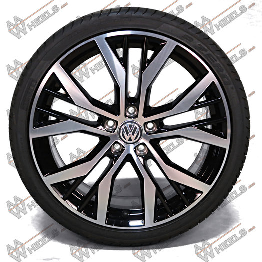 VW Golf 7 GTI Santiago 19 inch originele velgen 5G0601025AN AA Wheels Originele velgen & banden