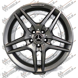 Mercedes E klasse W212 AMG 18 inch originele velgen A2124010300 | A2124010400